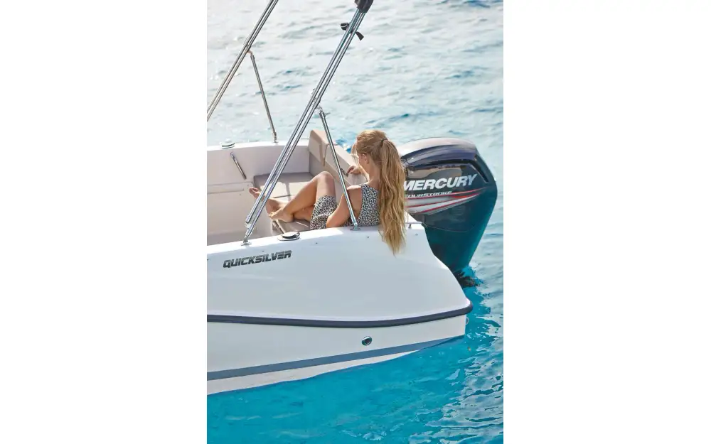 slider 8 Quicksilver Activ 505 Cabin
