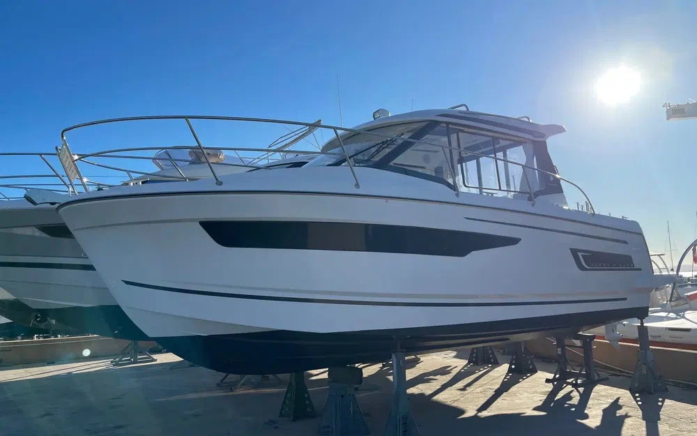 slider 1 Jeanneau Merry Fisher 895