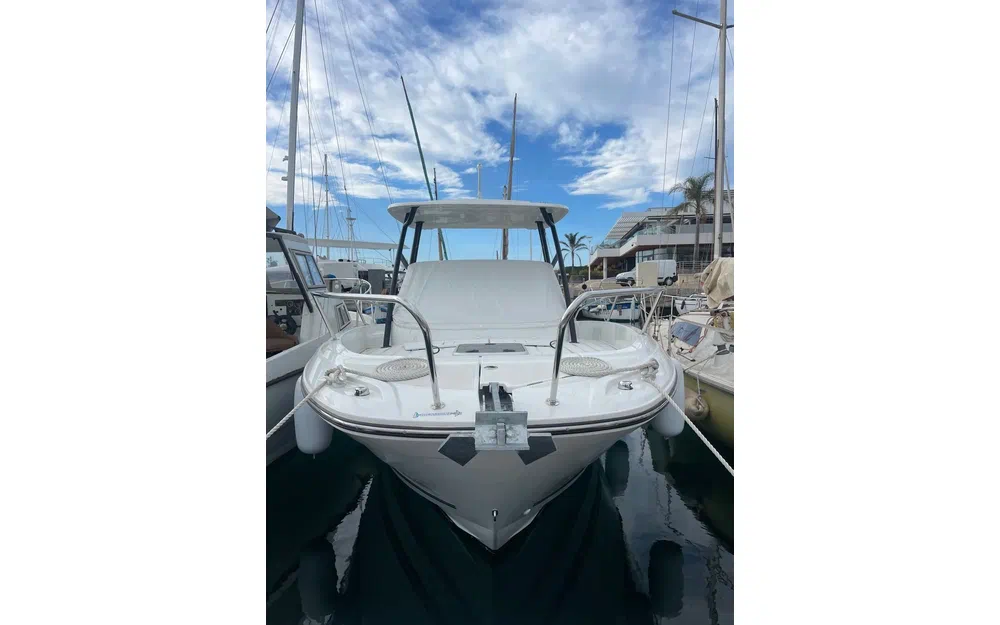 slider 9 Jeanneau Cap Camarat 7.5 WA