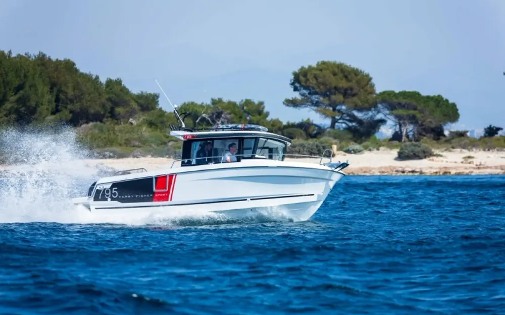 slider 1 Jeanneau Merry Fisher 795 Sport Serie 2 - null