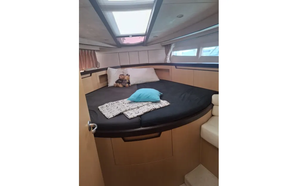 slider 8 Galeon  405 HTL