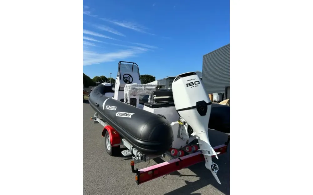 slider 1 Evok Marine Evok 21 Fishing