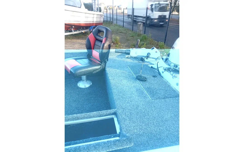 slider 16 Smartliner 450 Bass Boat