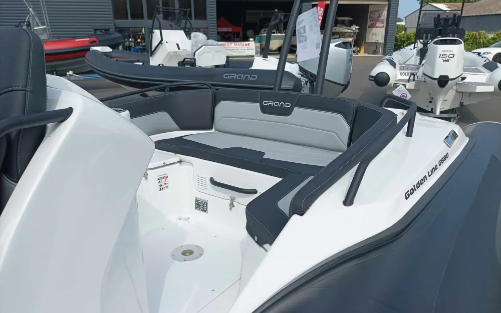 slider 2 Grand Golden Line 680