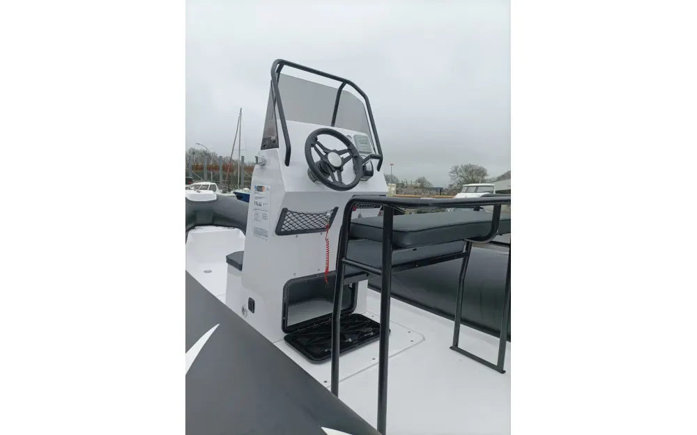 slider 2 Evok Marine Evok 21 Fishing
