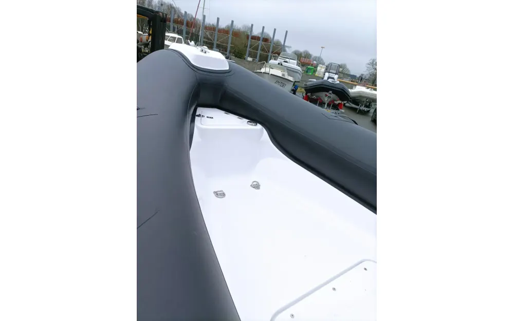 slider 3 Evok Marine Evok 21 Fishing