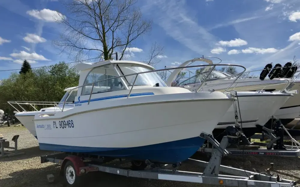 BeneteauAntares 550 Calanque