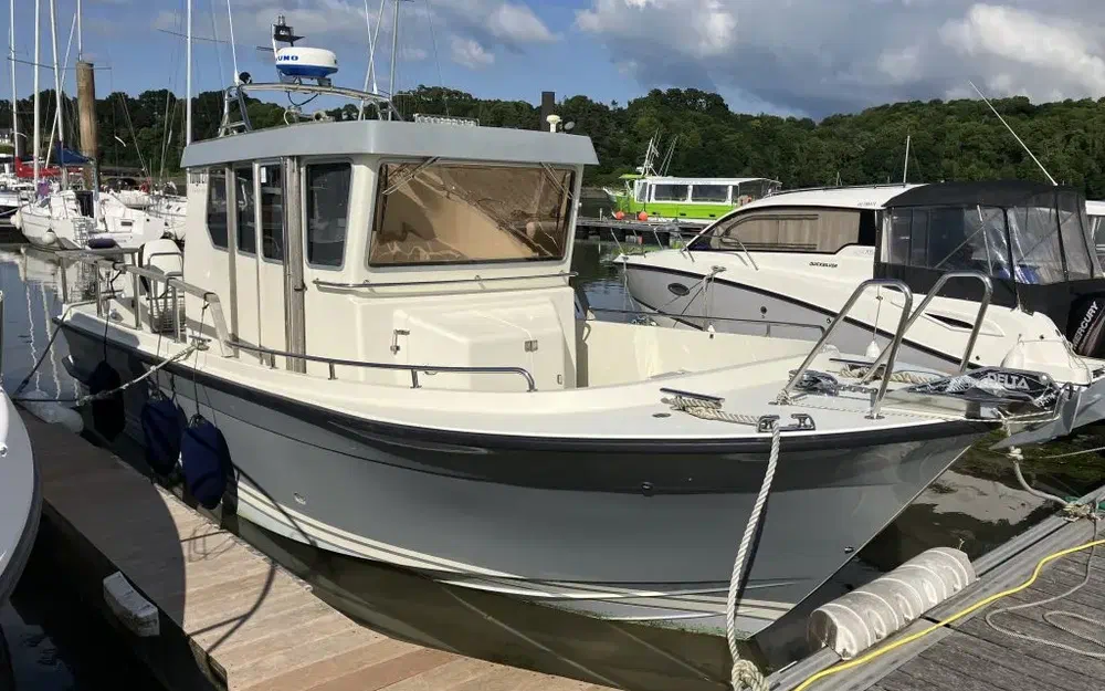 slider 1 Botnia Marin Targa 27.1