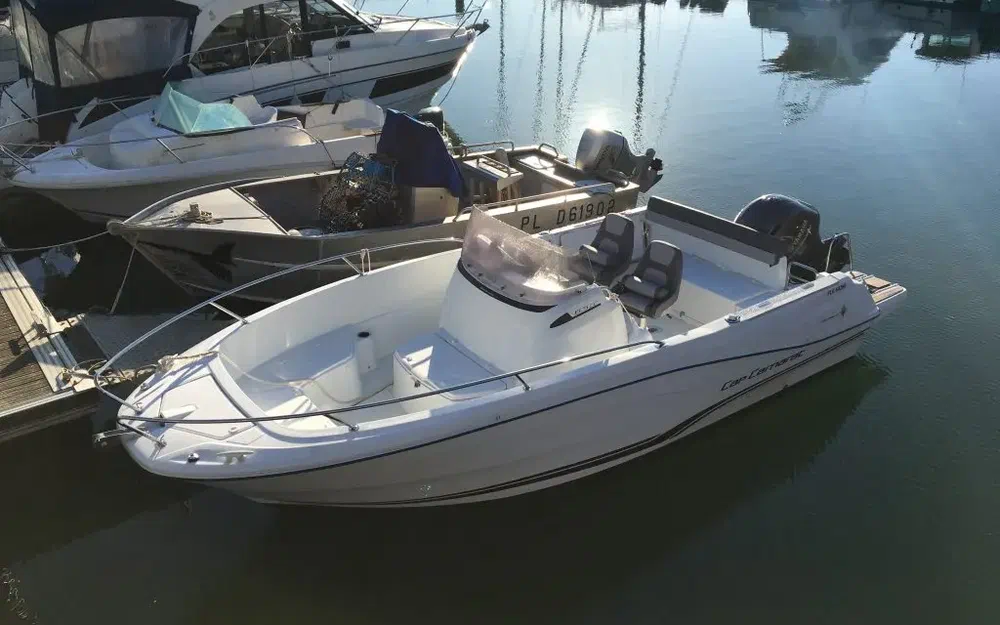 slider 1 Jeanneau Cap Camarat 6.5 CC