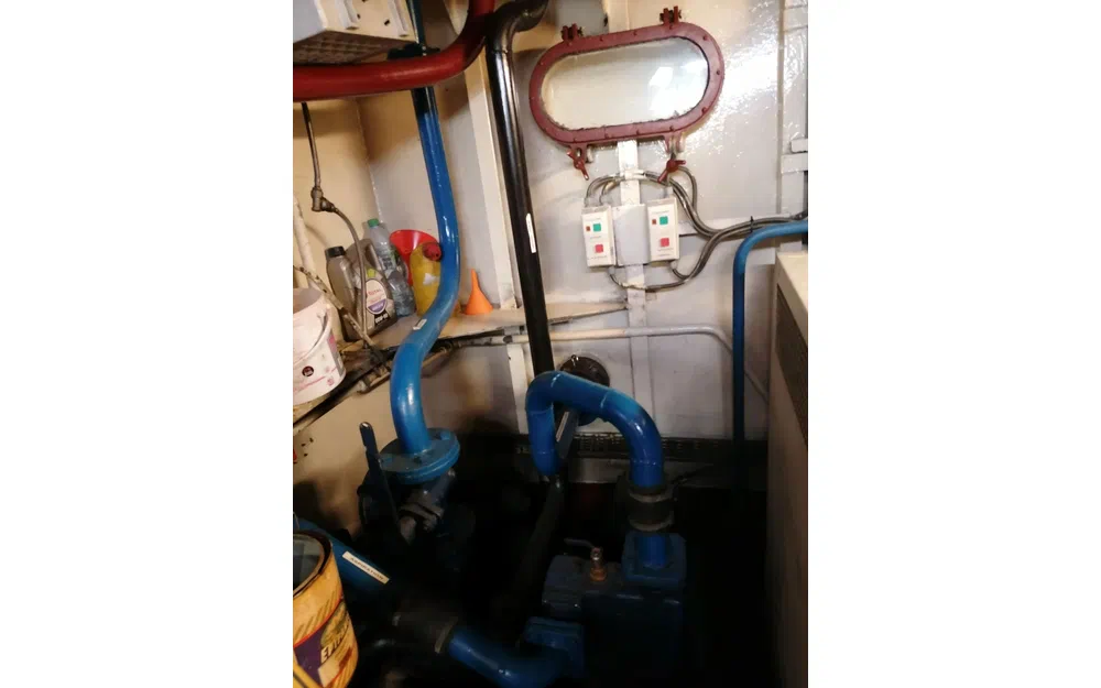 slider 28 Bateau Passagers 150 Pax Restaurant 2 Niveaux