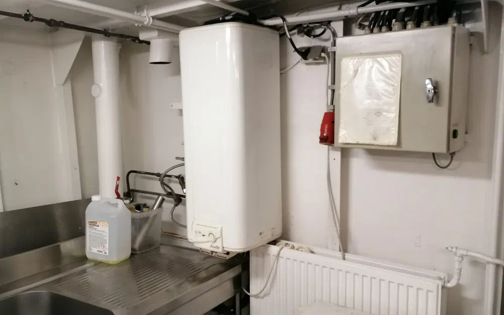 slider 32 Bateau Passagers 150 Pax Restaurant 2 Niveaux