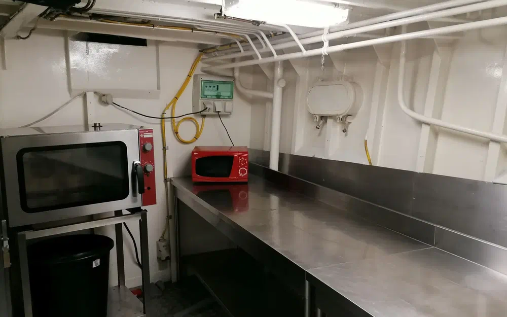 slider 37 Bateau Passagers 150 Pax Restaurant 2 Niveaux