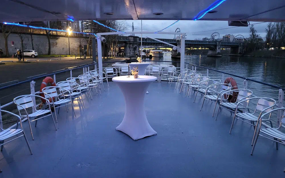 slider 35 Bateau Passagers 150 Pax Restaurant 2 Niveaux