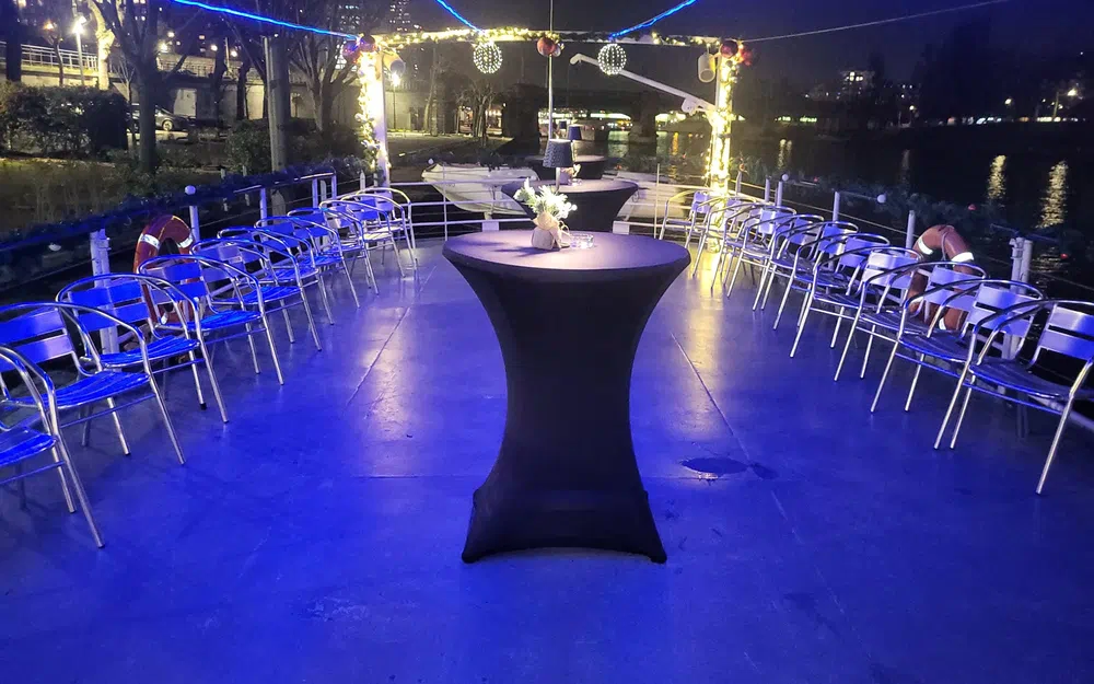 slider 1 Bateau Passagers 150 Pax Restaurant 2 Niveaux