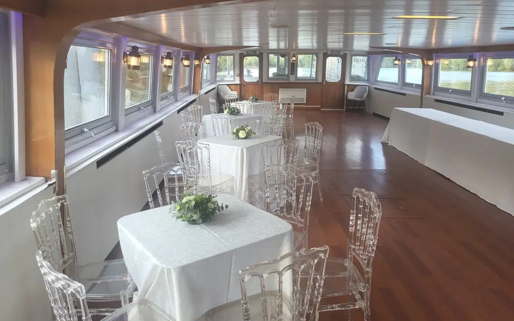 slider 6 Bateau Passagers 150 Pax Restaurant 2 Niveaux