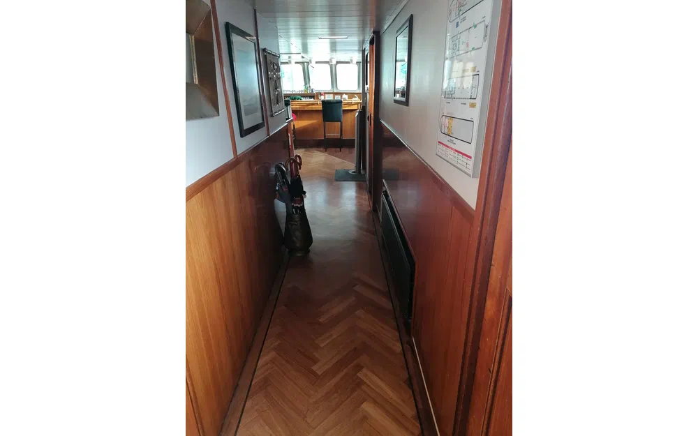 slider 8 Bateau Passagers 150 Pax Restaurant 2 Niveaux