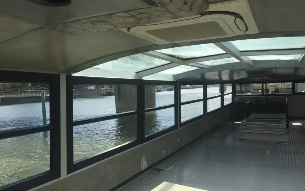 slider 3 Bateau Passagers Evenementielle Sur 2 Niveaux Couverts 150 Pax Ef Erp