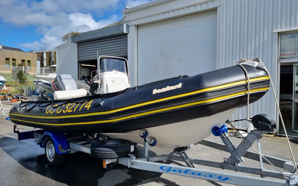 BombardExplorer 600 DB