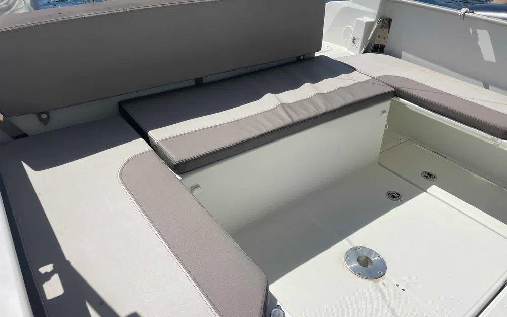 slider 2 Jeanneau Cap Camarat 7.5 CC