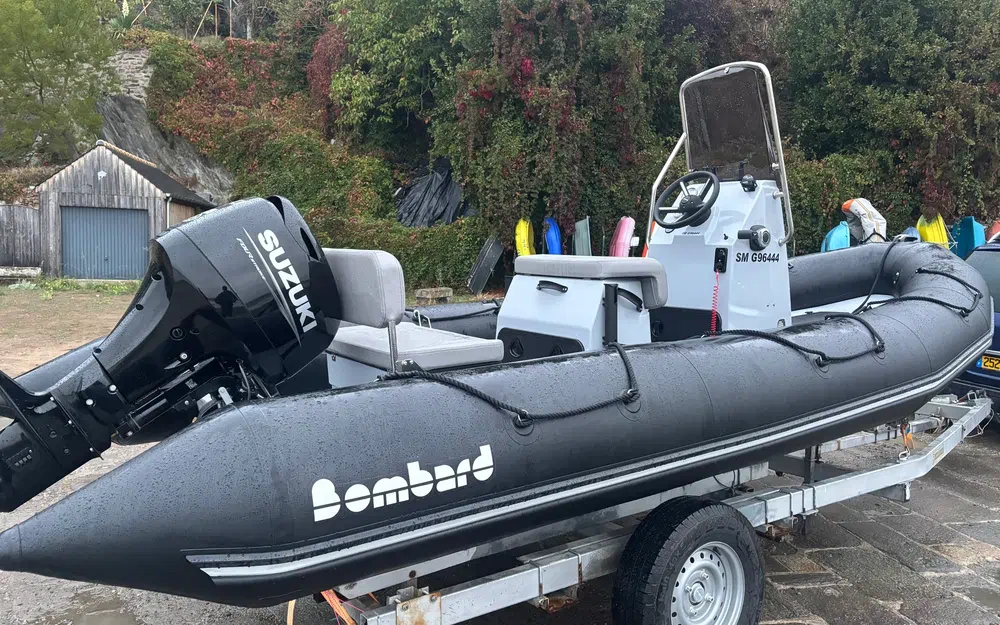 slider 2 Bombard Explorer 550