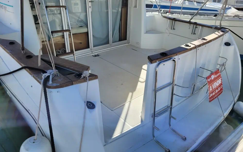 slider 1 Jeanneau Merry Fisher 900