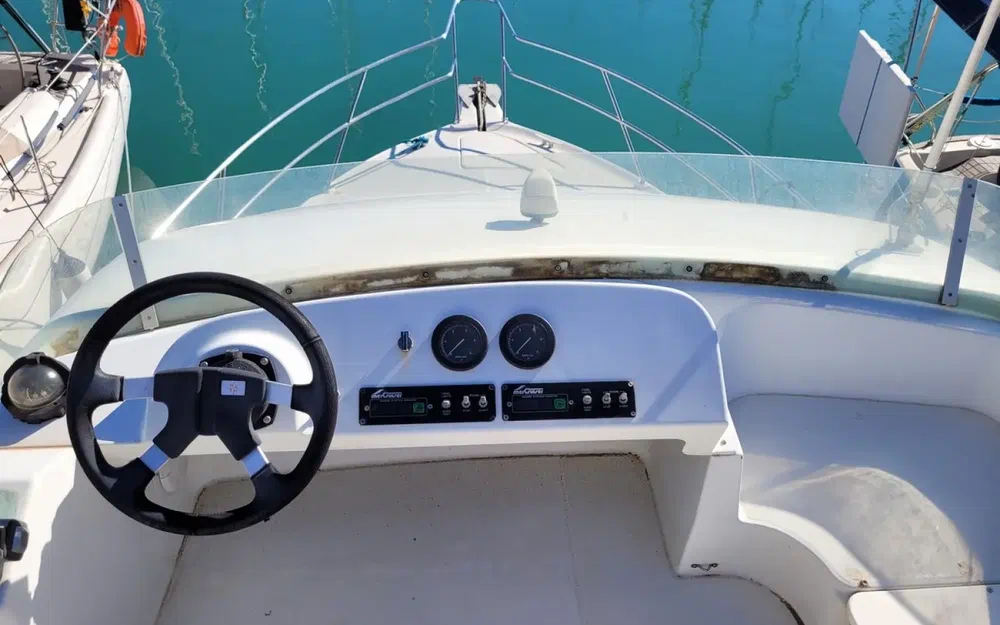 slider 4 Jeanneau Merry Fisher 900