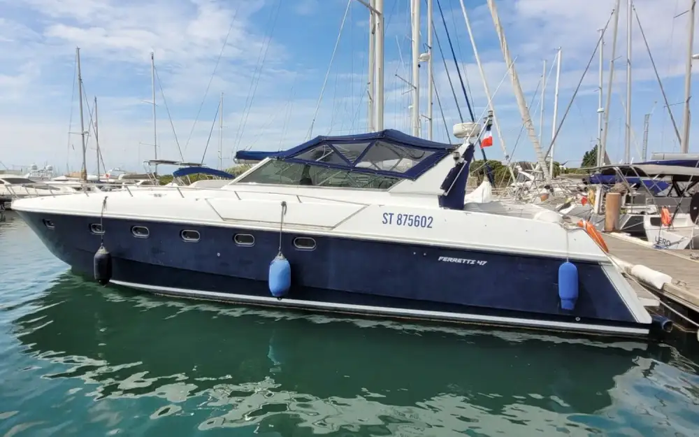 FerrettiAltura 47
