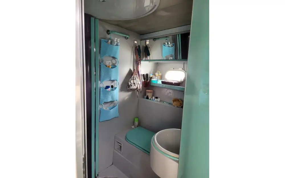 slider 7 Ferretti Altura 47