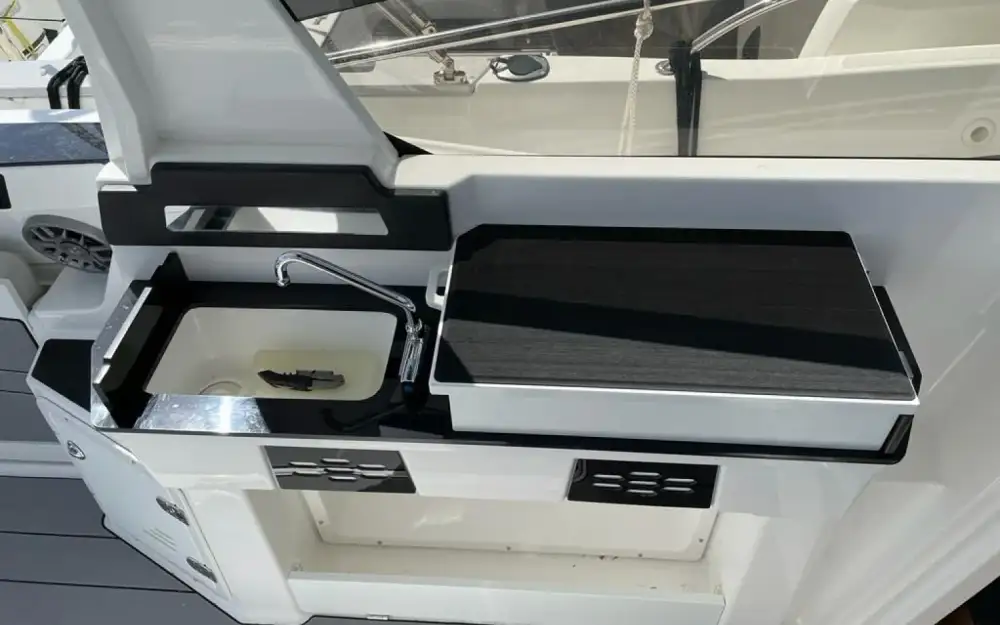 slider 6 Karnic CS 700 HT