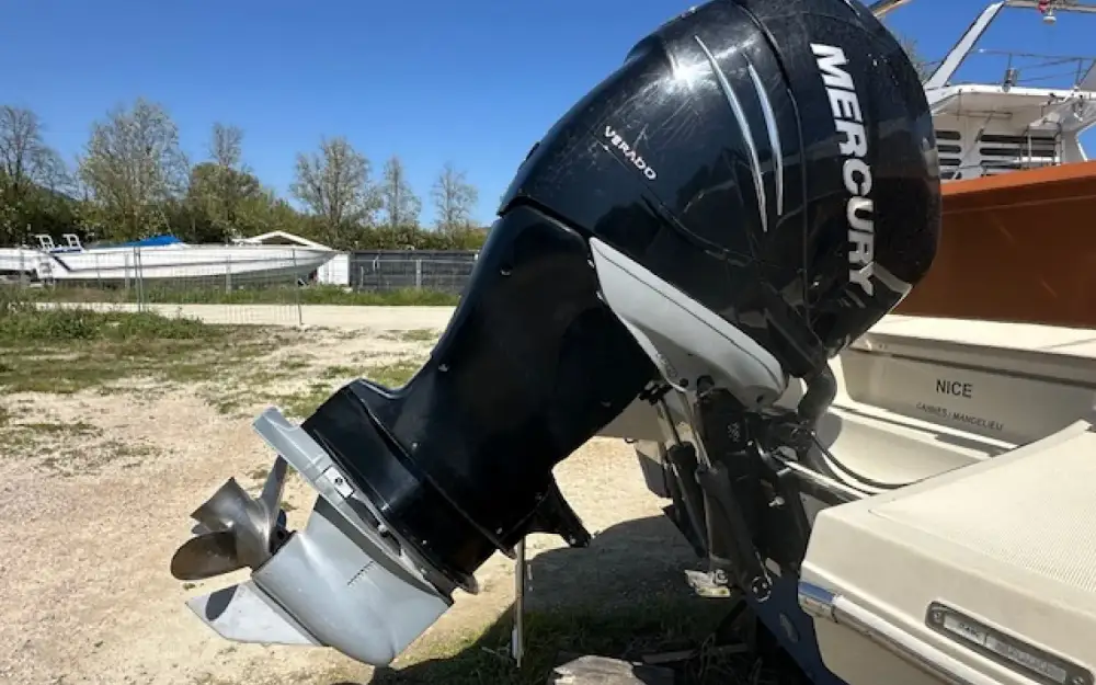 slider 2 Invictus  270 FX