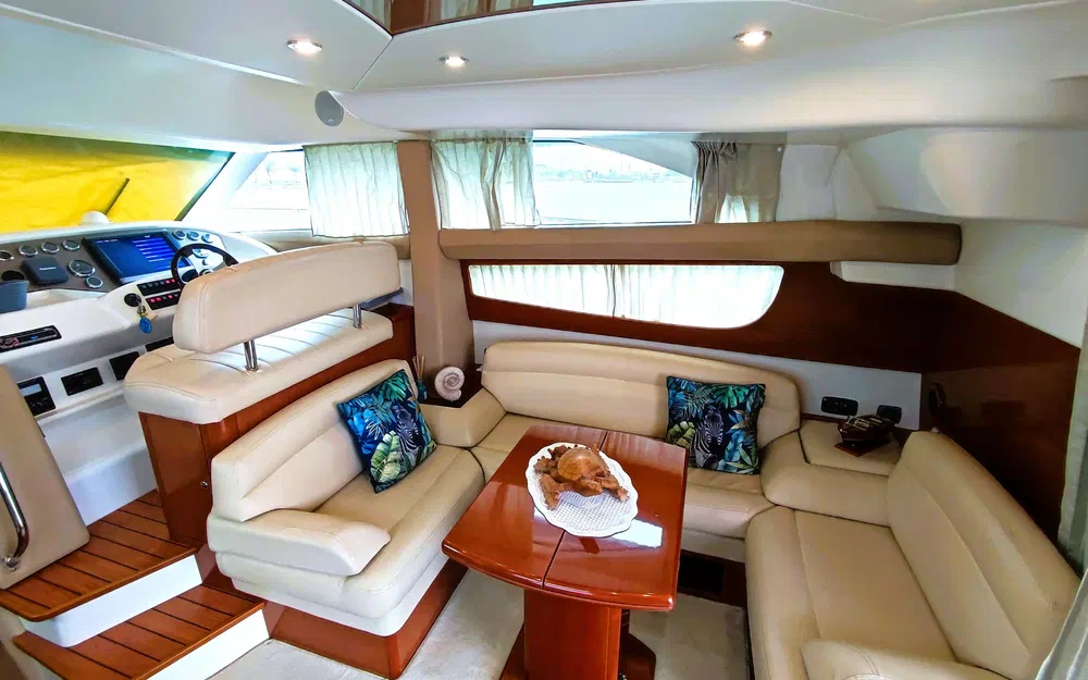 slider 9 Jeanneau Prestige 42 Fly