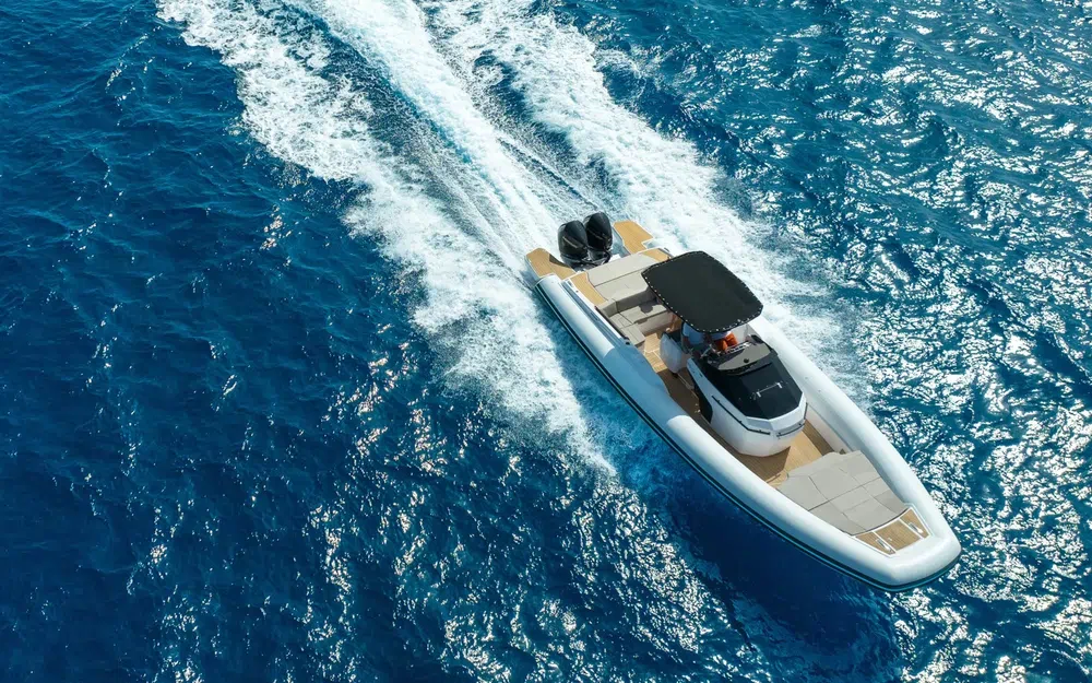 slider 1 Rio Yachts INAGUA 36