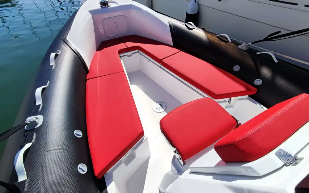 slider 7 MV Marine  27 GT