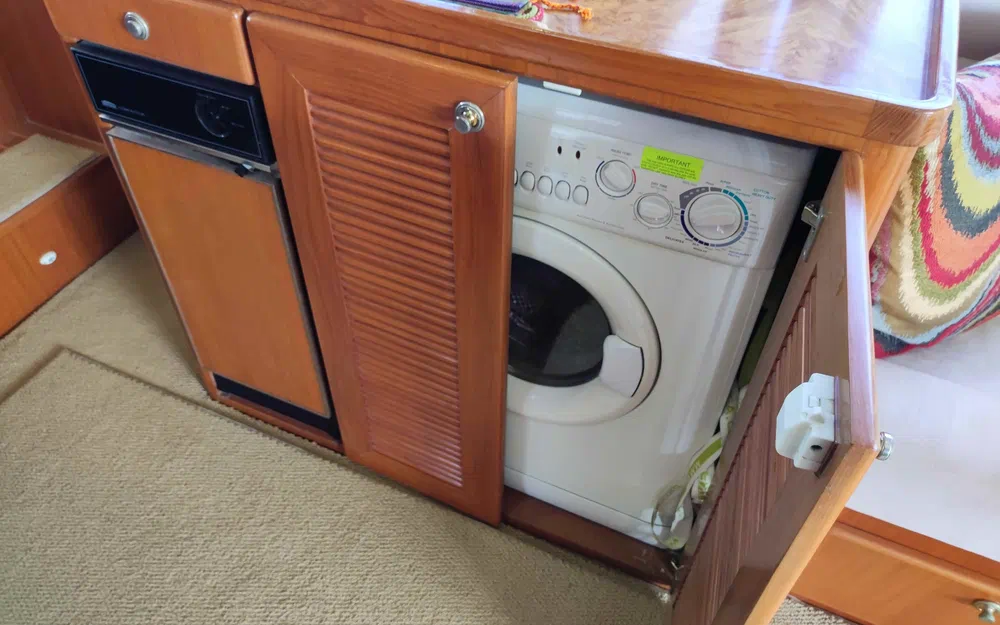 slider 13 Edership Symbol 45 Pilothouse