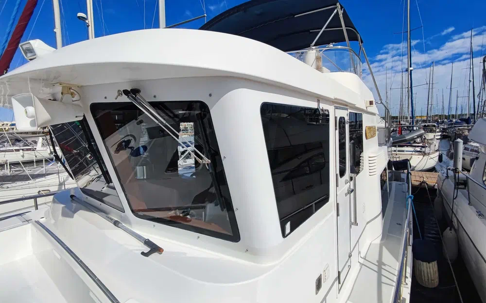 slider 32 Edership Symbol 45 Pilothouse