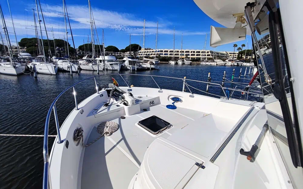 slider 33 Edership Symbol 45 Pilothouse