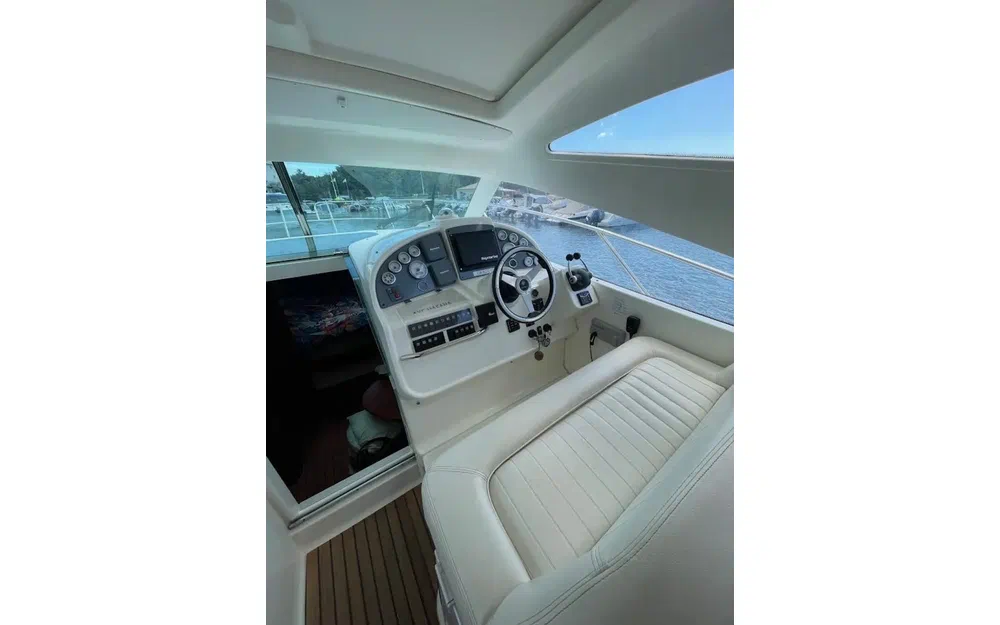 slider 3 Jeanneau Prestige 34