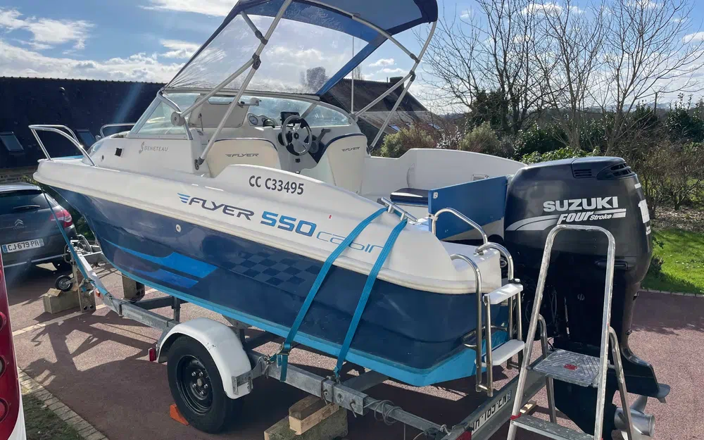 BeneteauFlyer 550 Cabine