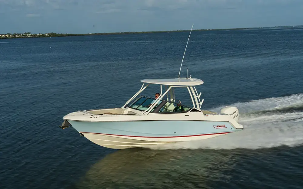 Boston WhalerBoston Whaler 240 Vantage