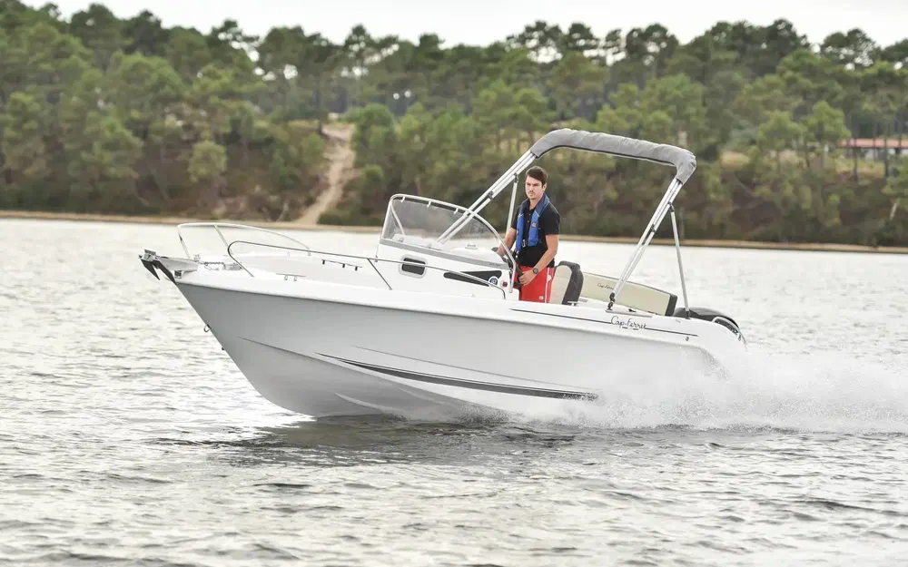 slider 11 B2 Marine Cap Ferret 652