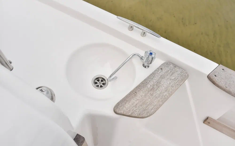 slider 15 B2 Marine Cap Ferret 652