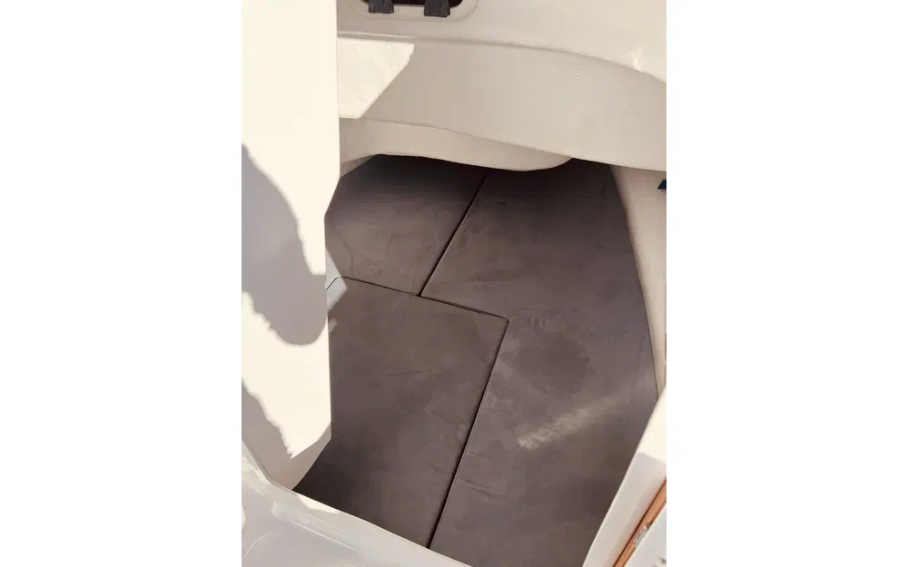 slider 20 B2 Marine Cap Ferret 652