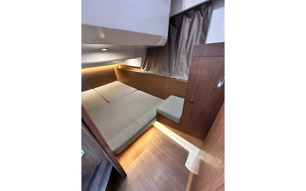 slider 9 Jeanneau Merry Fisher 1095