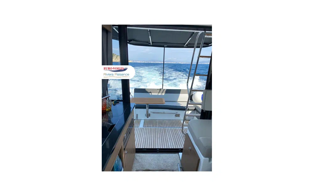 slider 12 Jeanneau Merry Fisher 1095