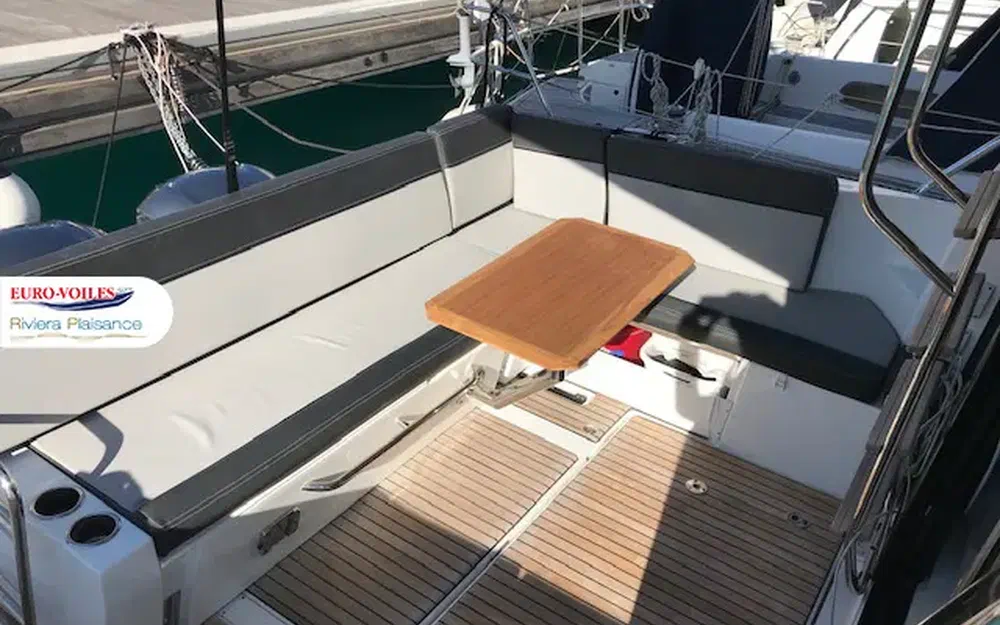 slider 13 Jeanneau Merry Fisher 1095