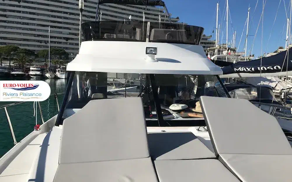 slider 16 Jeanneau Merry Fisher 1095