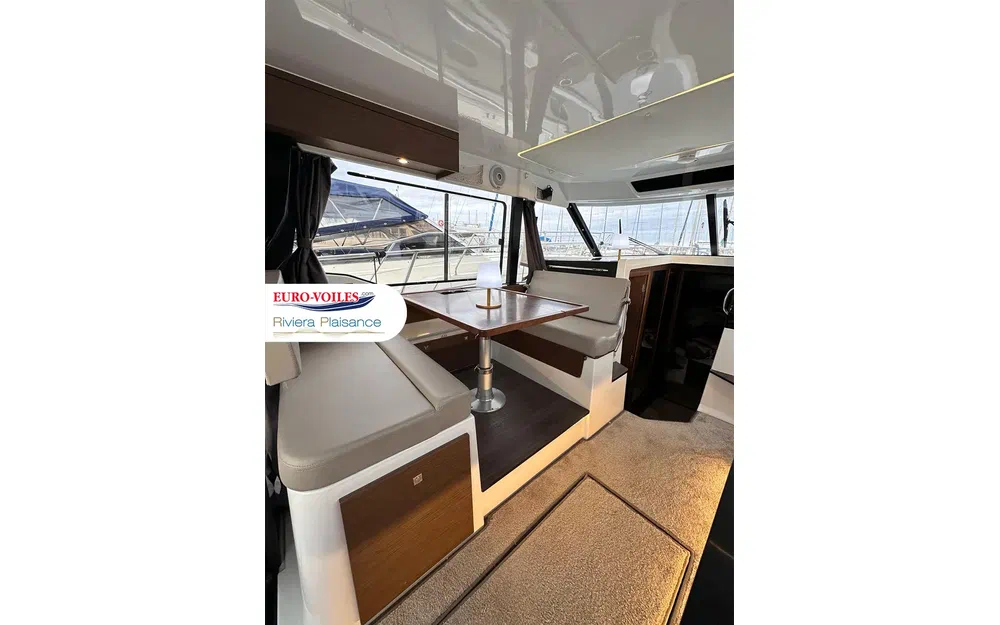 slider 4 Jeanneau Merry Fisher 1095