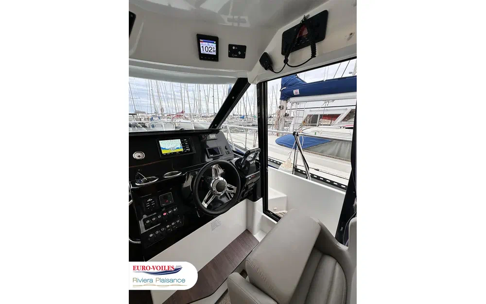 slider 6 Jeanneau Merry Fisher 1095