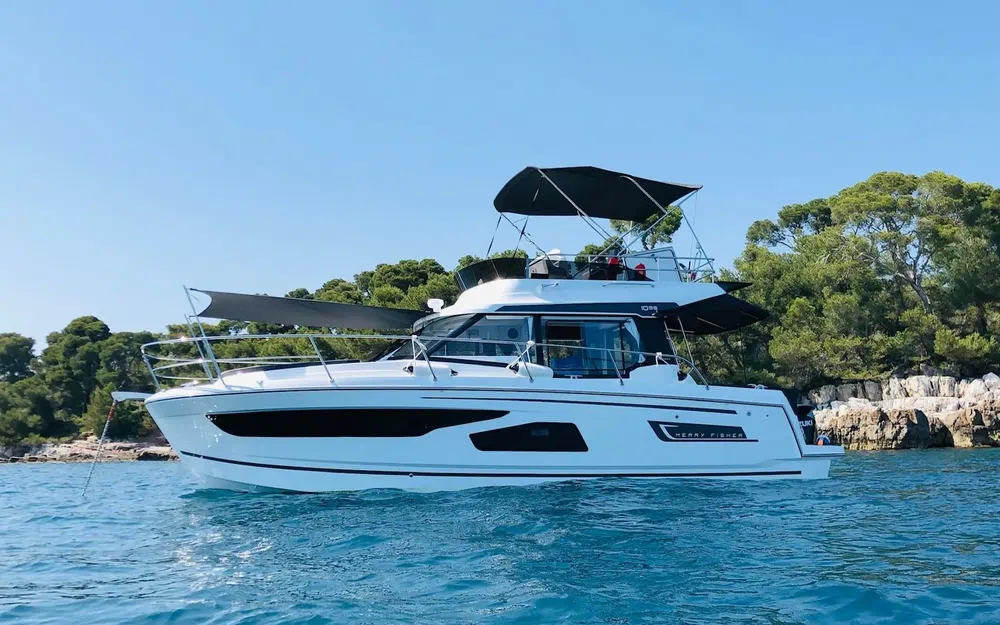 slider 1 Jeanneau Merry Fisher 1095