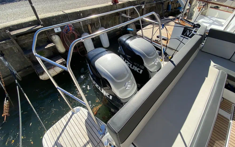 slider 5 Jeanneau Merry Fisher 1095